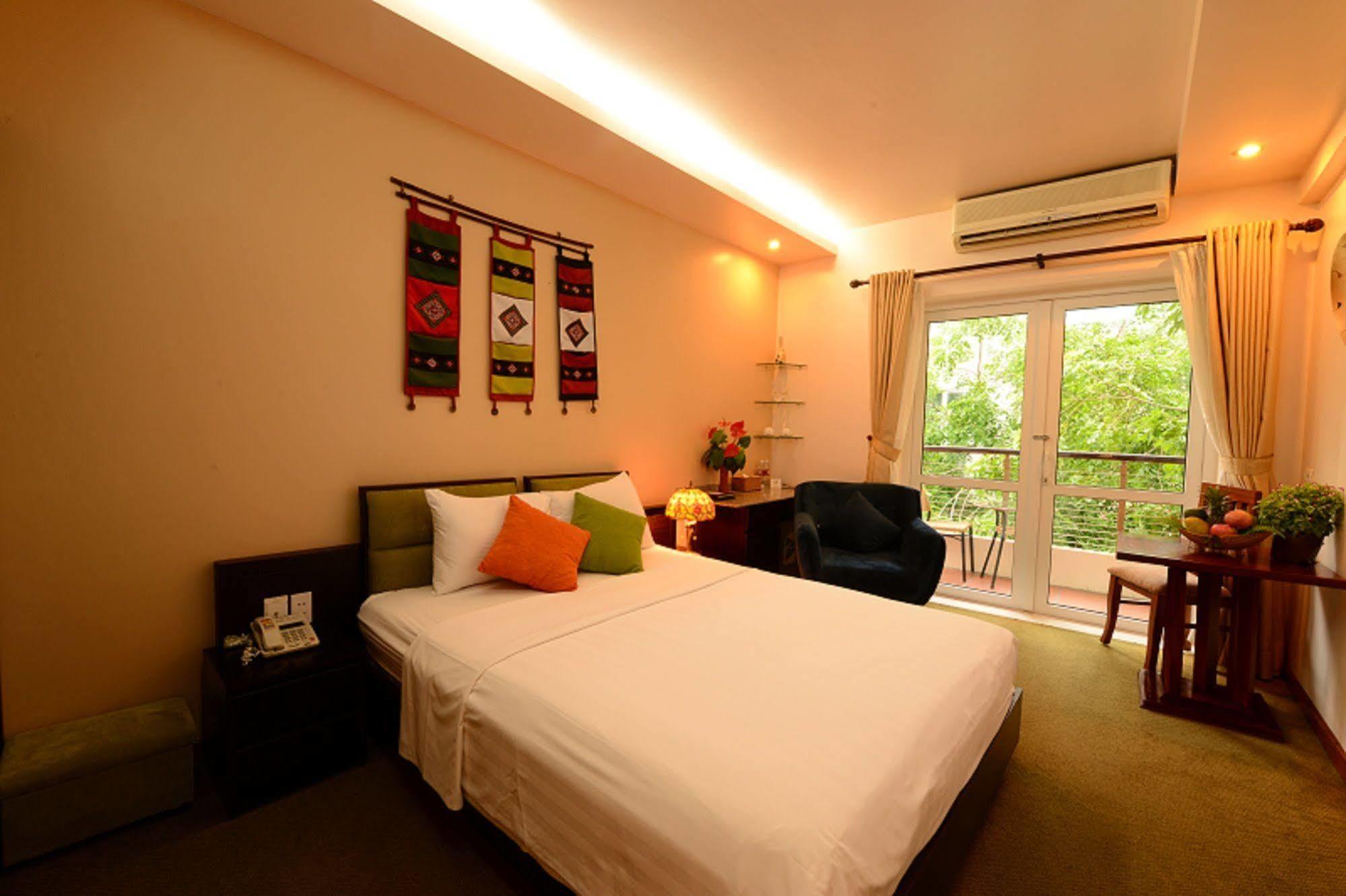 Artisan Boutique Hotel Hanoi Buitenkant foto