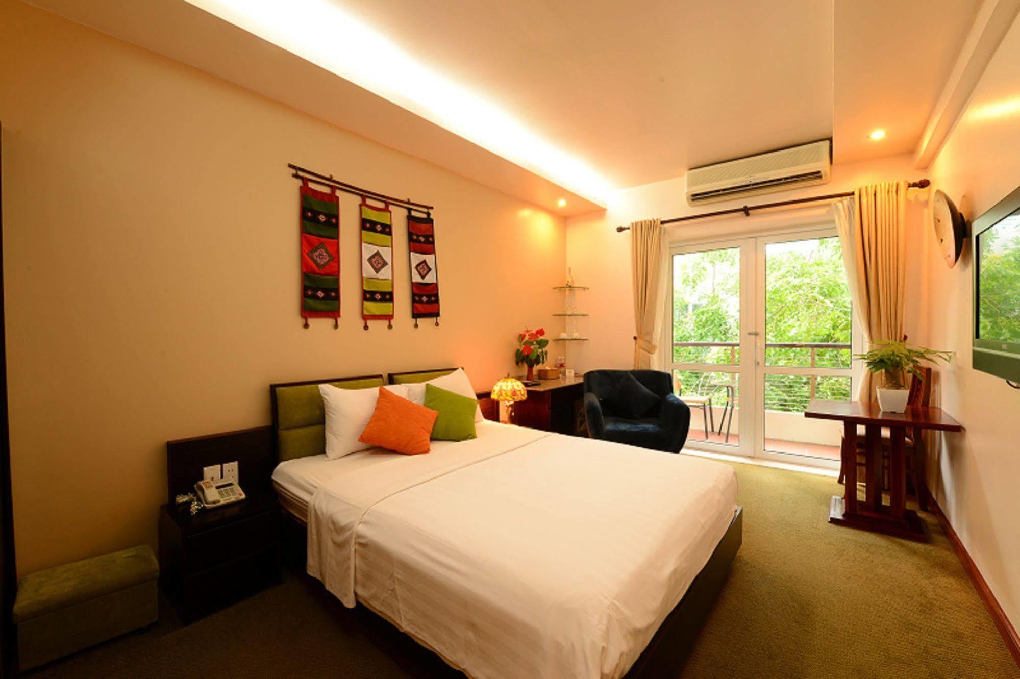 Artisan Boutique Hotel Hanoi Buitenkant foto